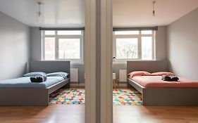Lovely 2-Bed 20 Mins To Central London